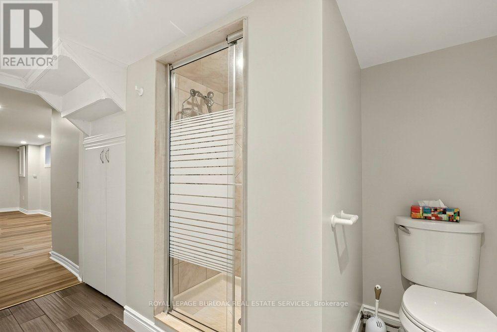 977 Long Drive Property Photo 24