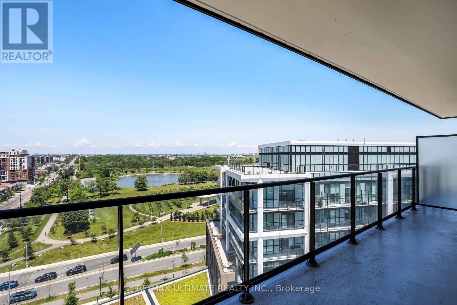 906 - 50 George Butchart Drive Property Photo 27