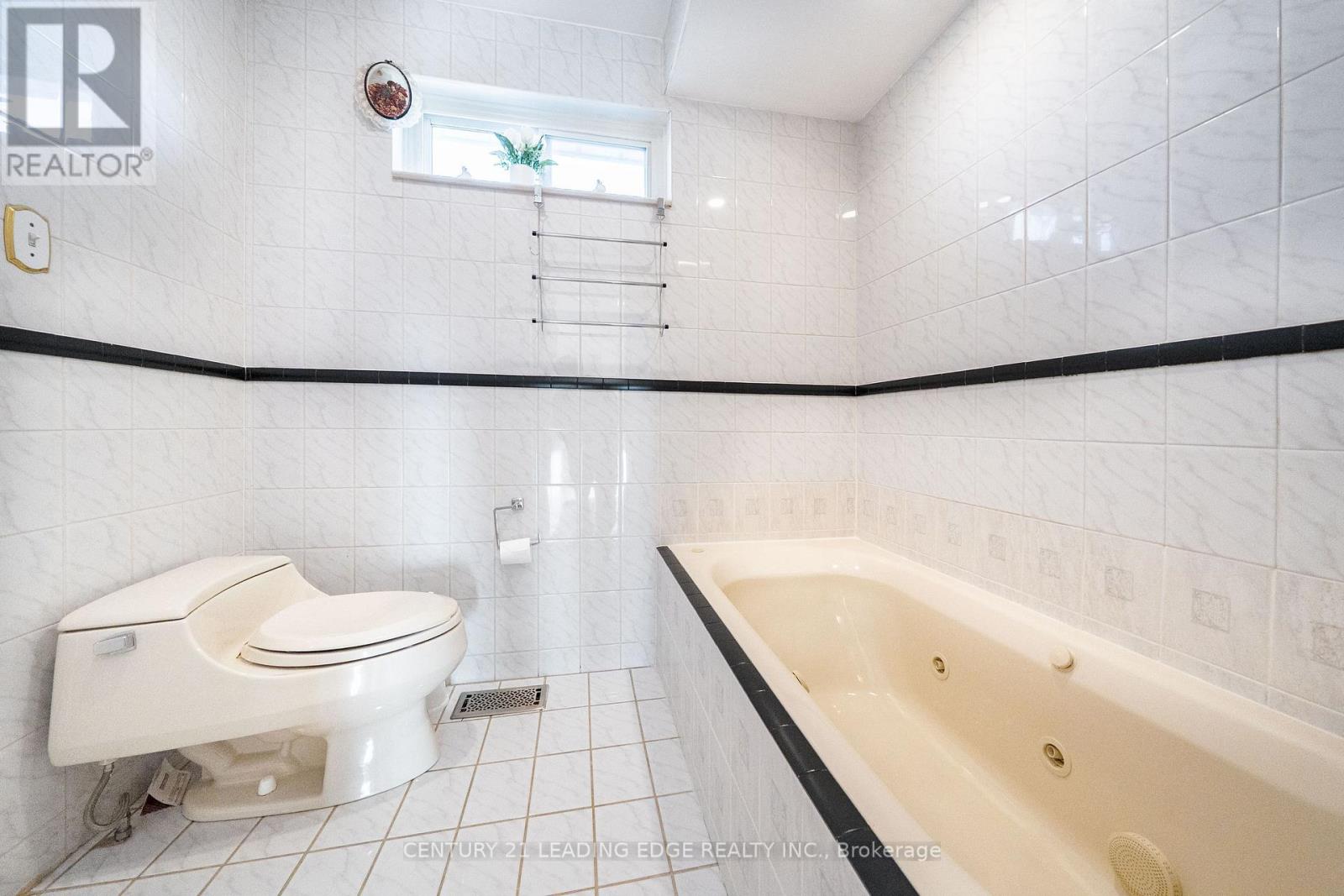63 Mercury Road Property Photo 16
