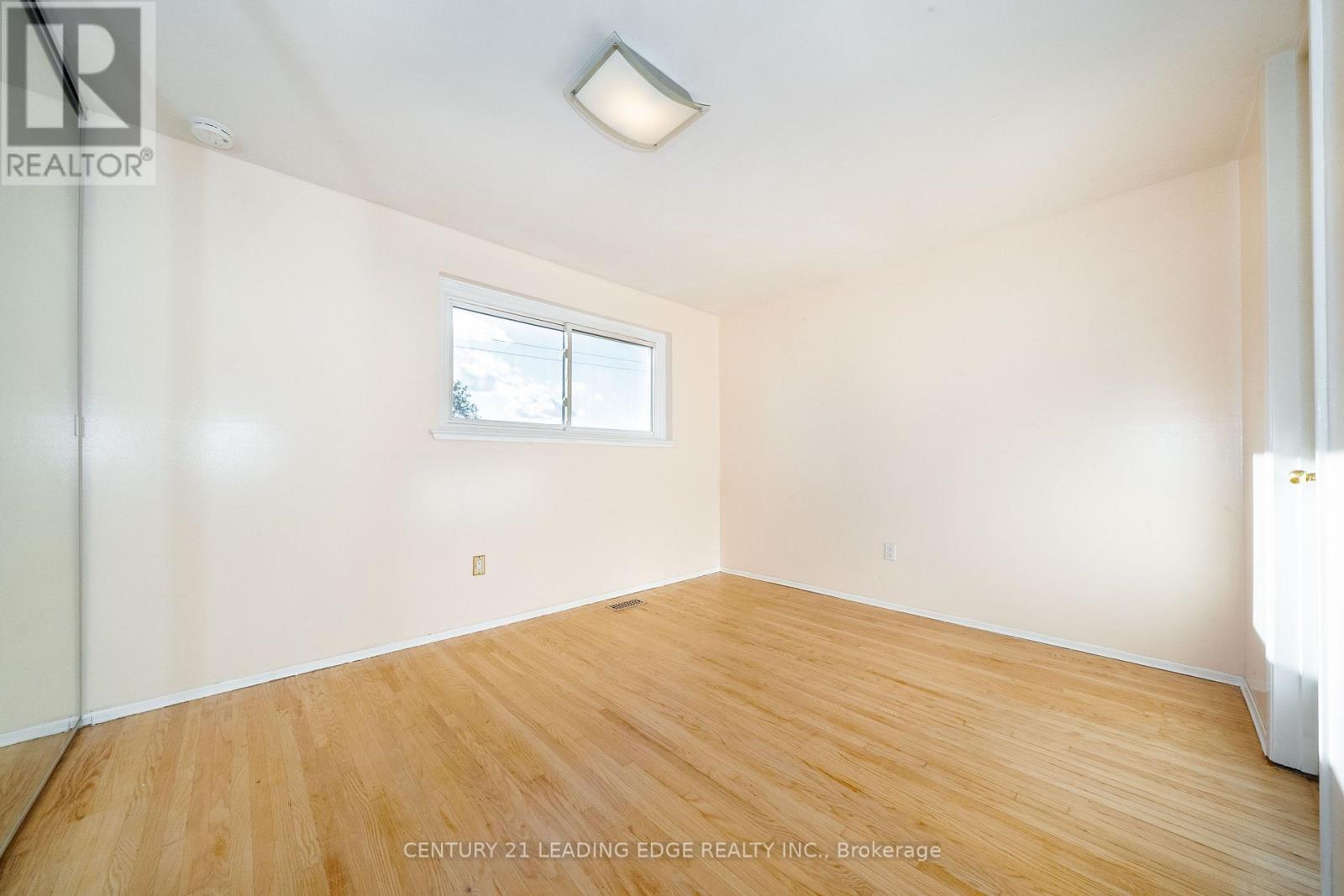 63 Mercury Road Property Photo 18