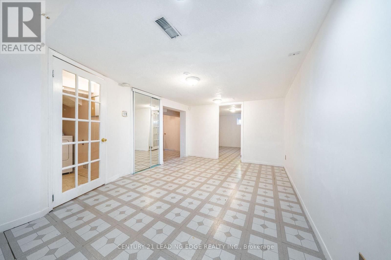 63 Mercury Road Property Photo 28