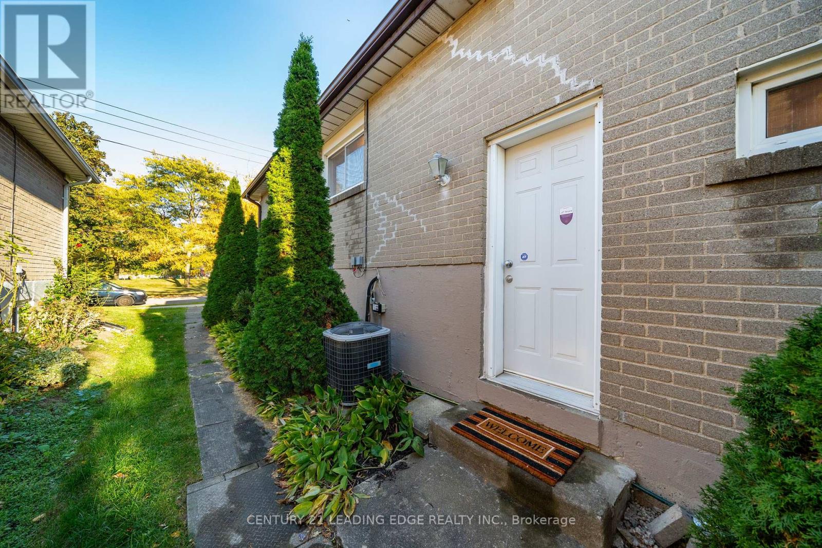 63 Mercury Road Property Photo 36