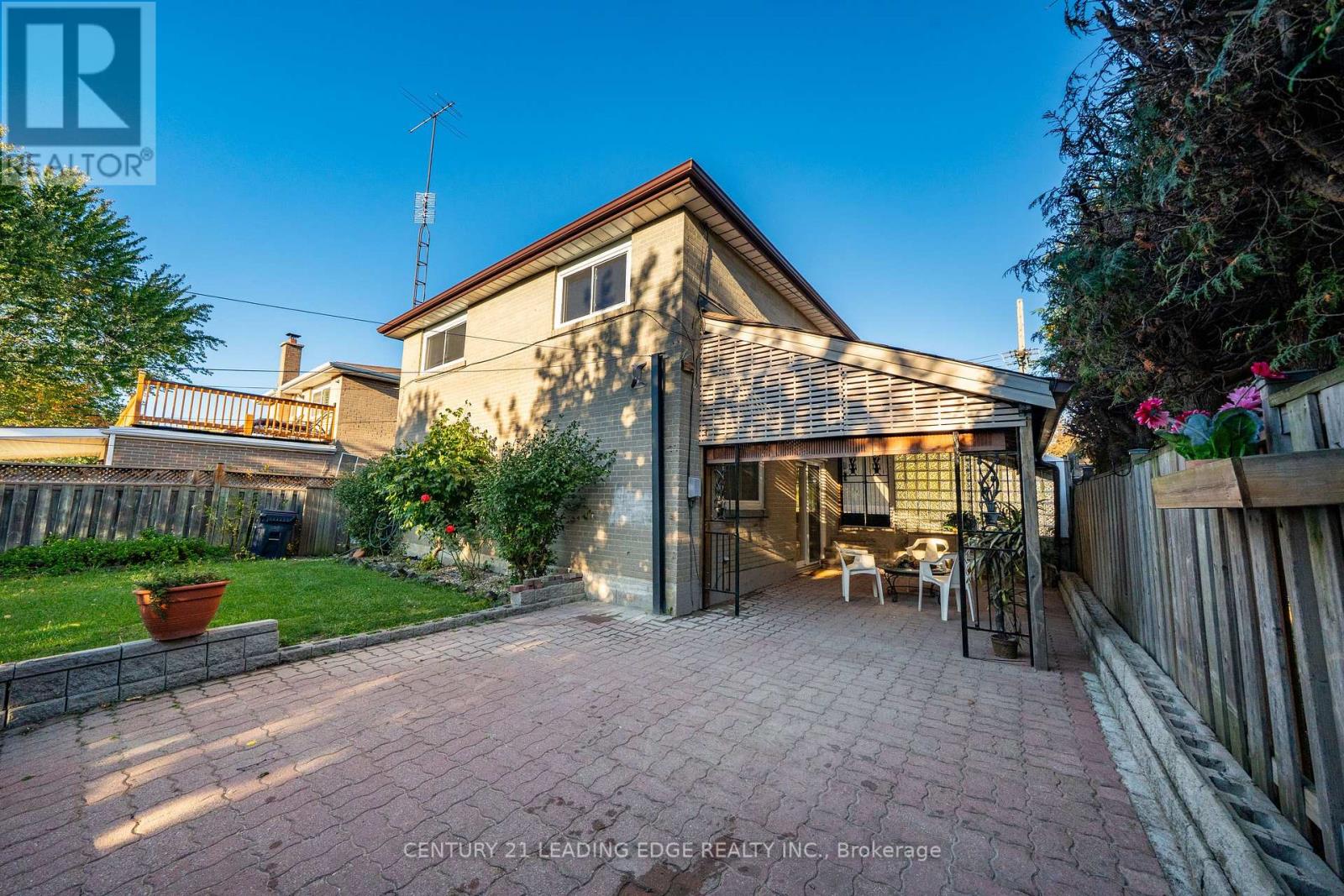 63 Mercury Road Property Photo 43