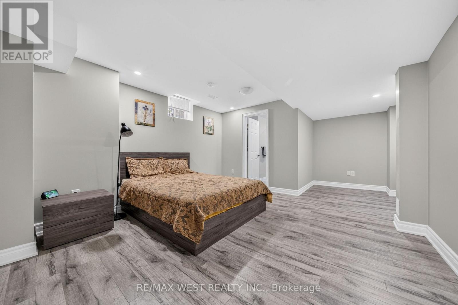 8 Calvados Crescent Property Photo 19
