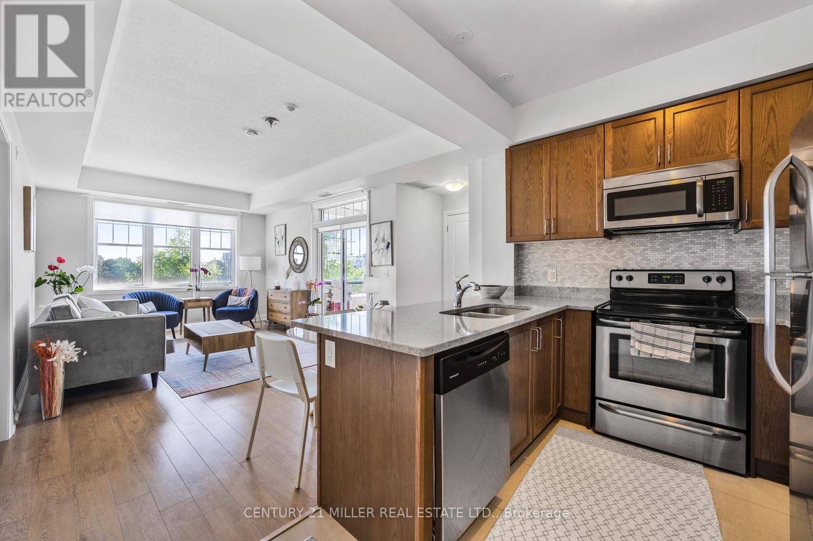 201 - 275 Roxton Road Property Photo 11