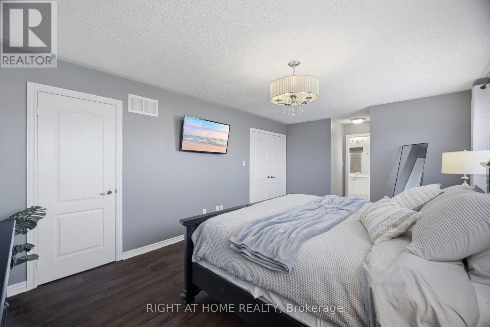 420 Nairn Circle Property Photo 22