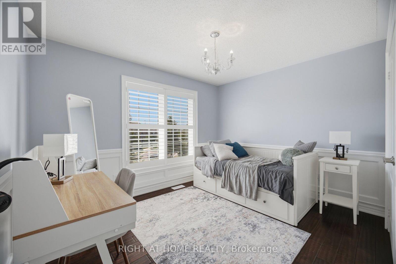 420 Nairn Circle Property Photo 25
