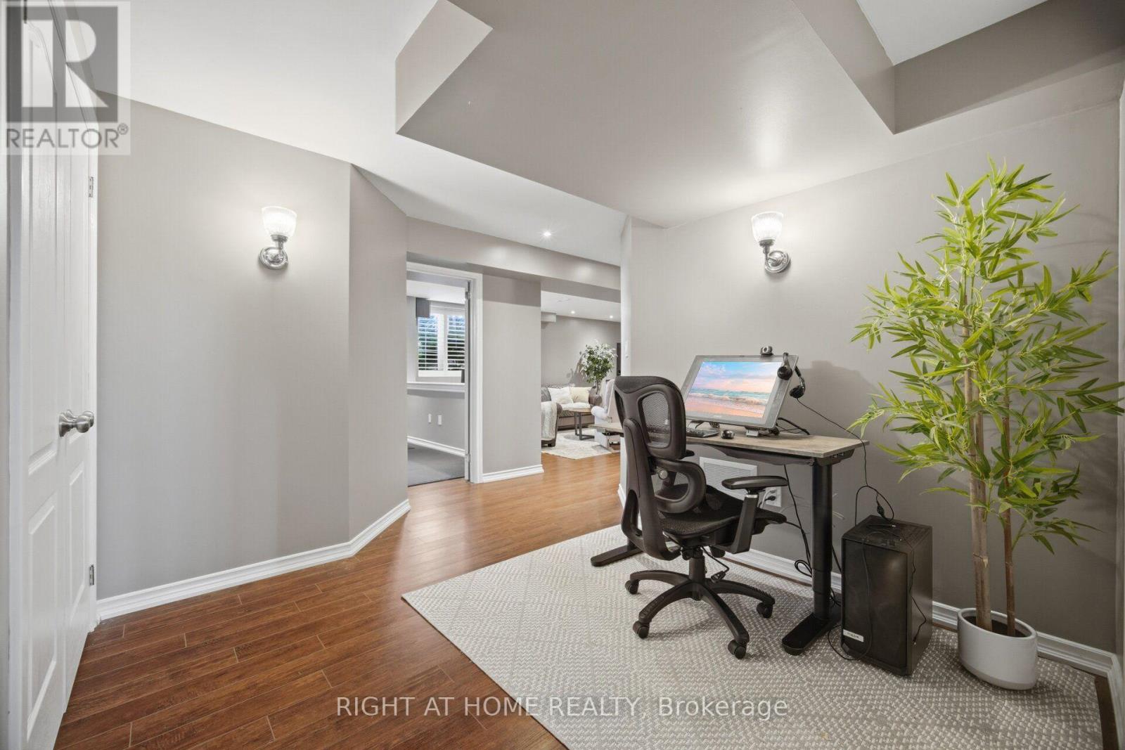 420 Nairn Circle Property Photo 36