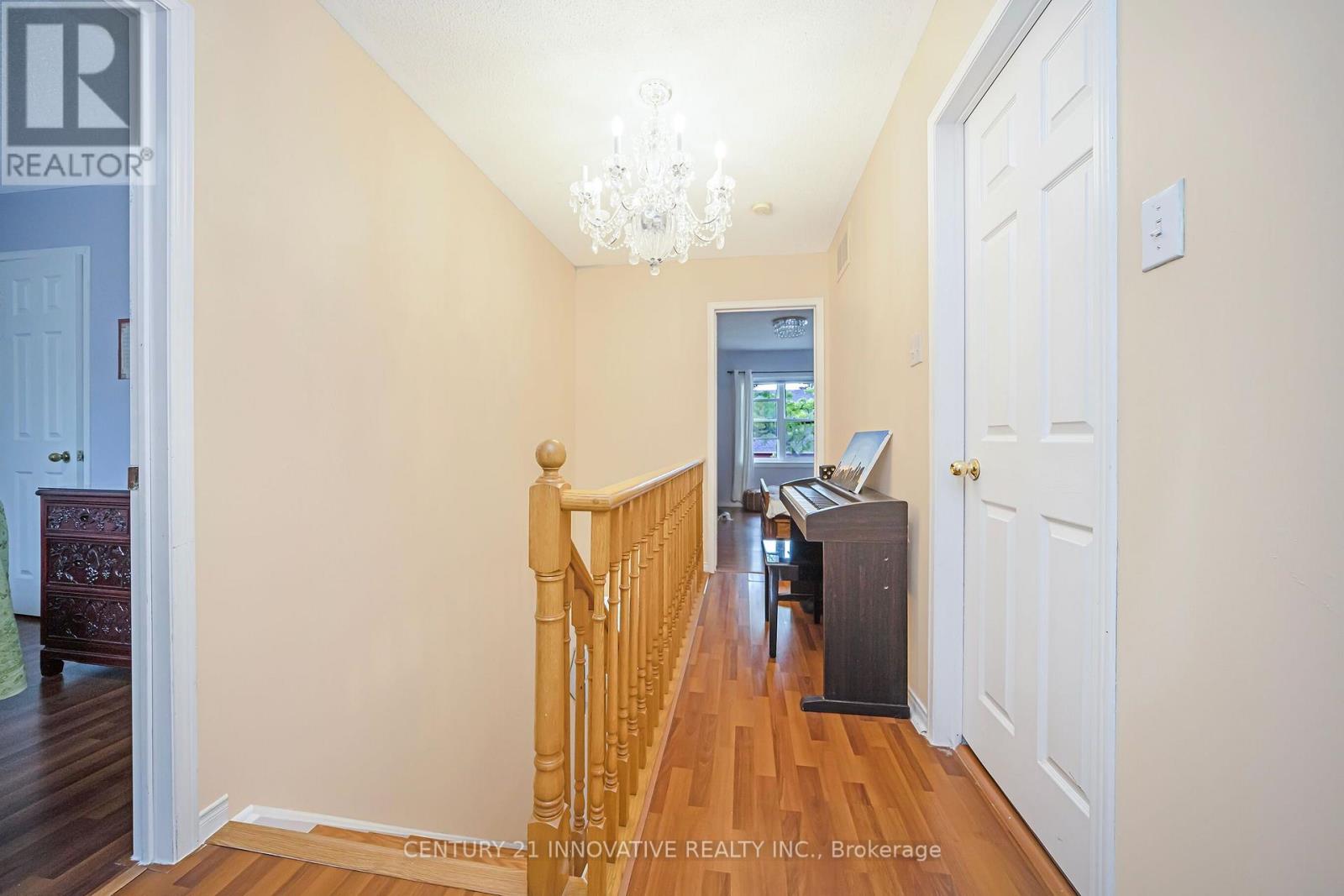 31b - 5865 Dalebrook Crescent Property Photo 22