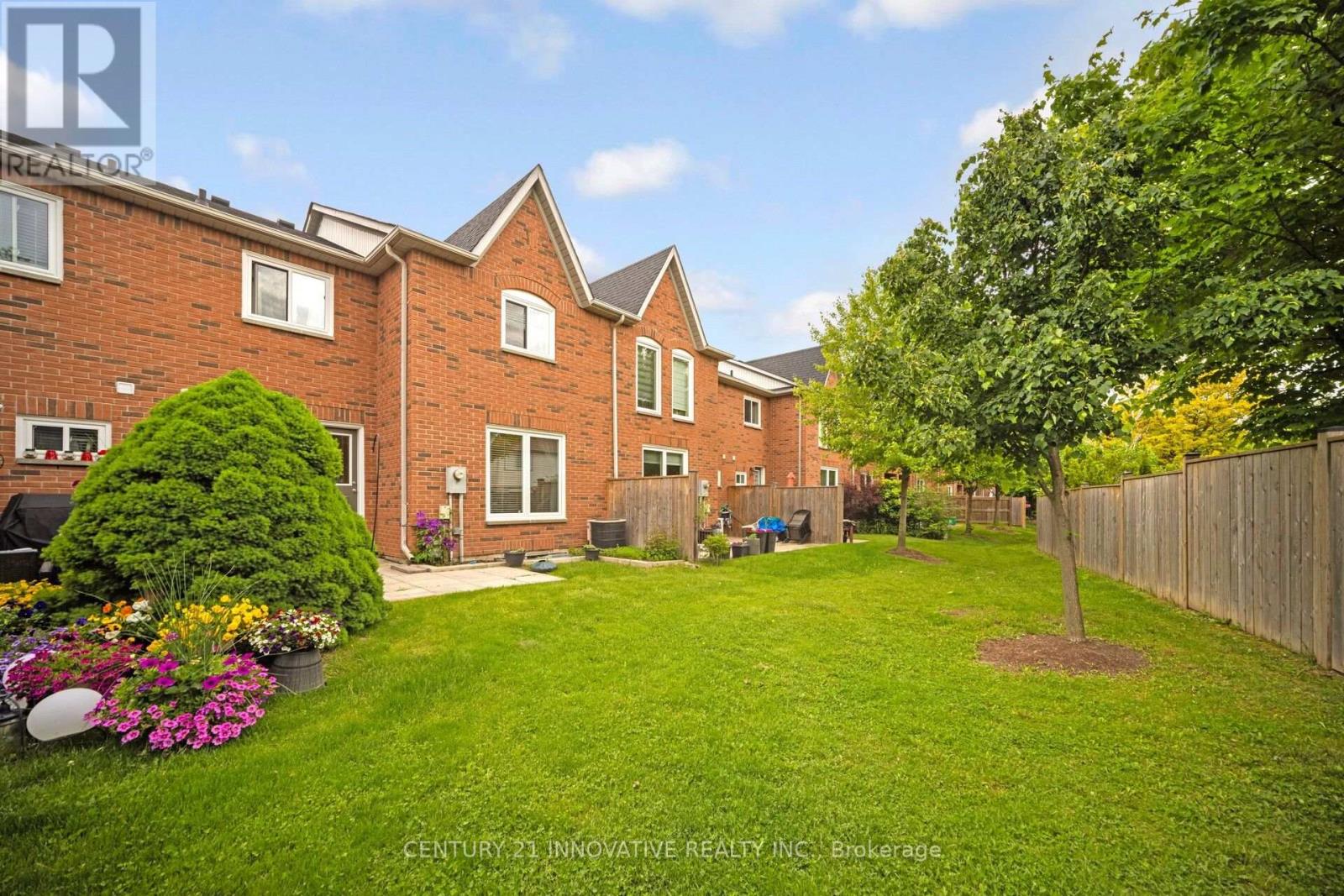31b - 5865 Dalebrook Crescent Property Photo 45