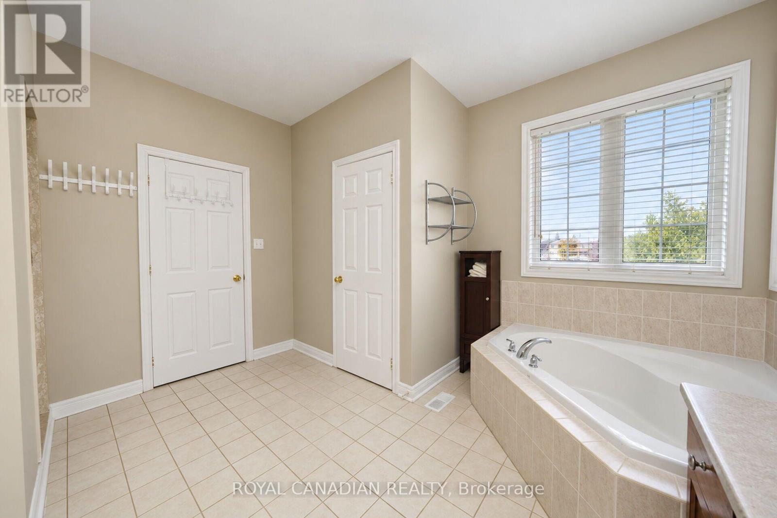 22 Janetville Street Property Photo 26