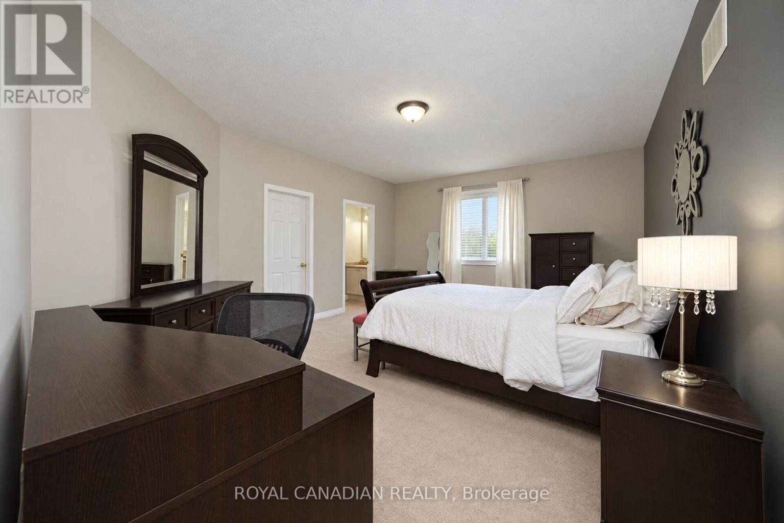 22 Janetville Street Property Photo 31
