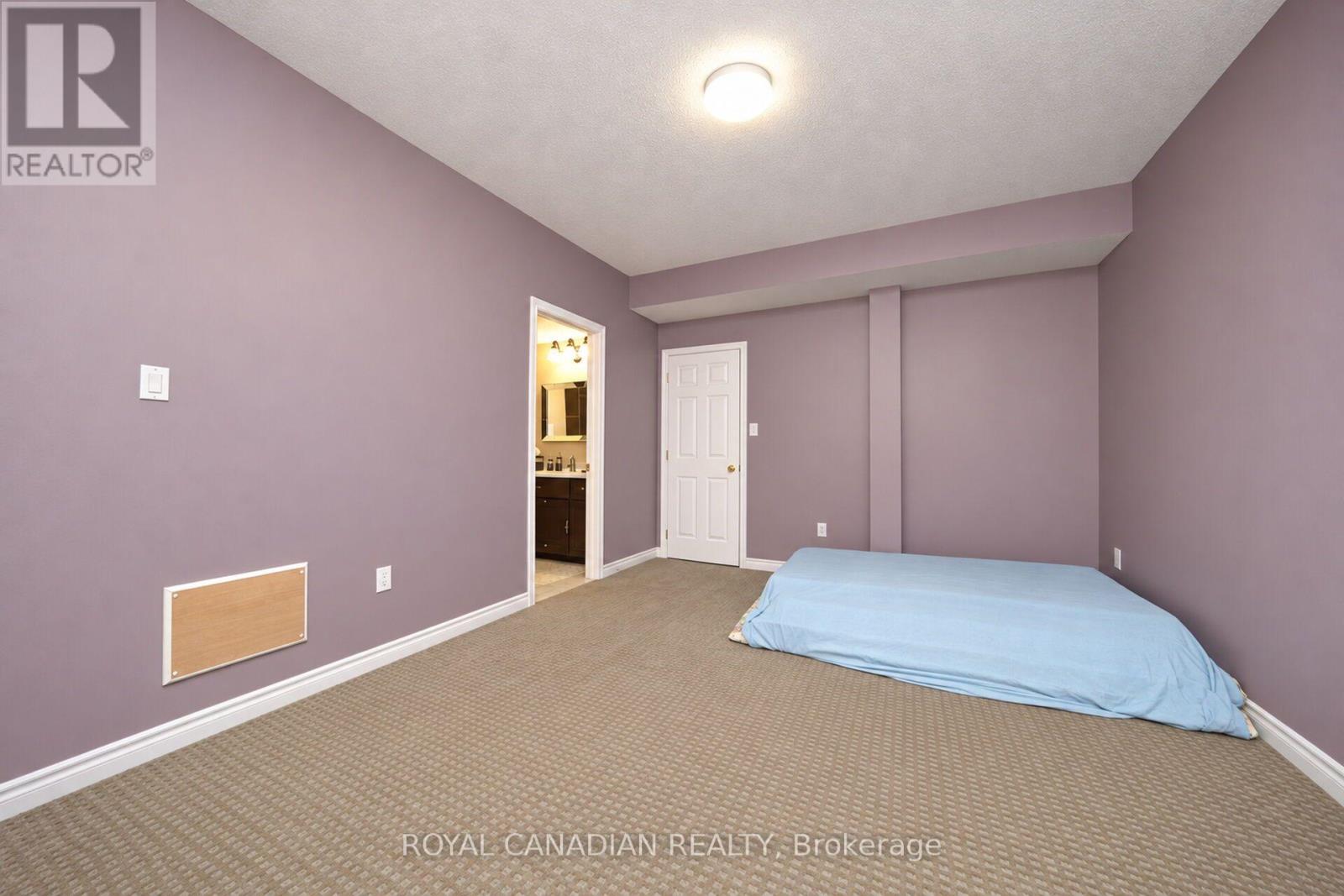 22 Janetville Street Property Photo 41