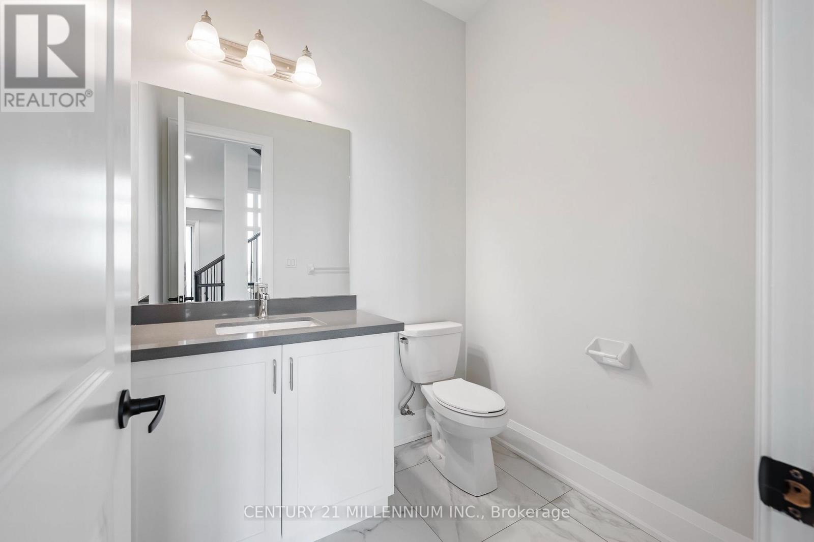 53 Holly Lane Property Photo 30