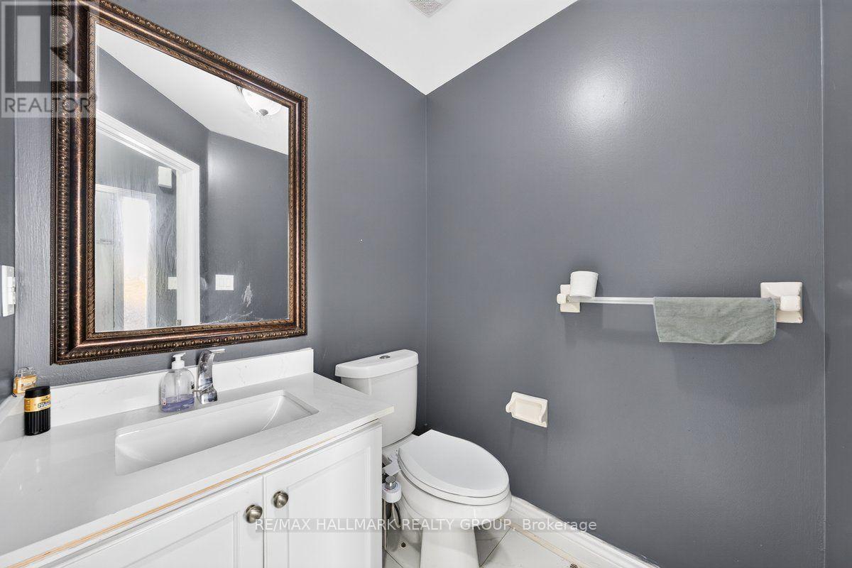3155 Cabano Crescent Property Photo 4