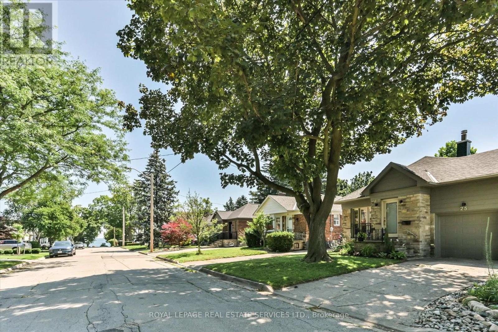 25 Miles Road Property Photo 4