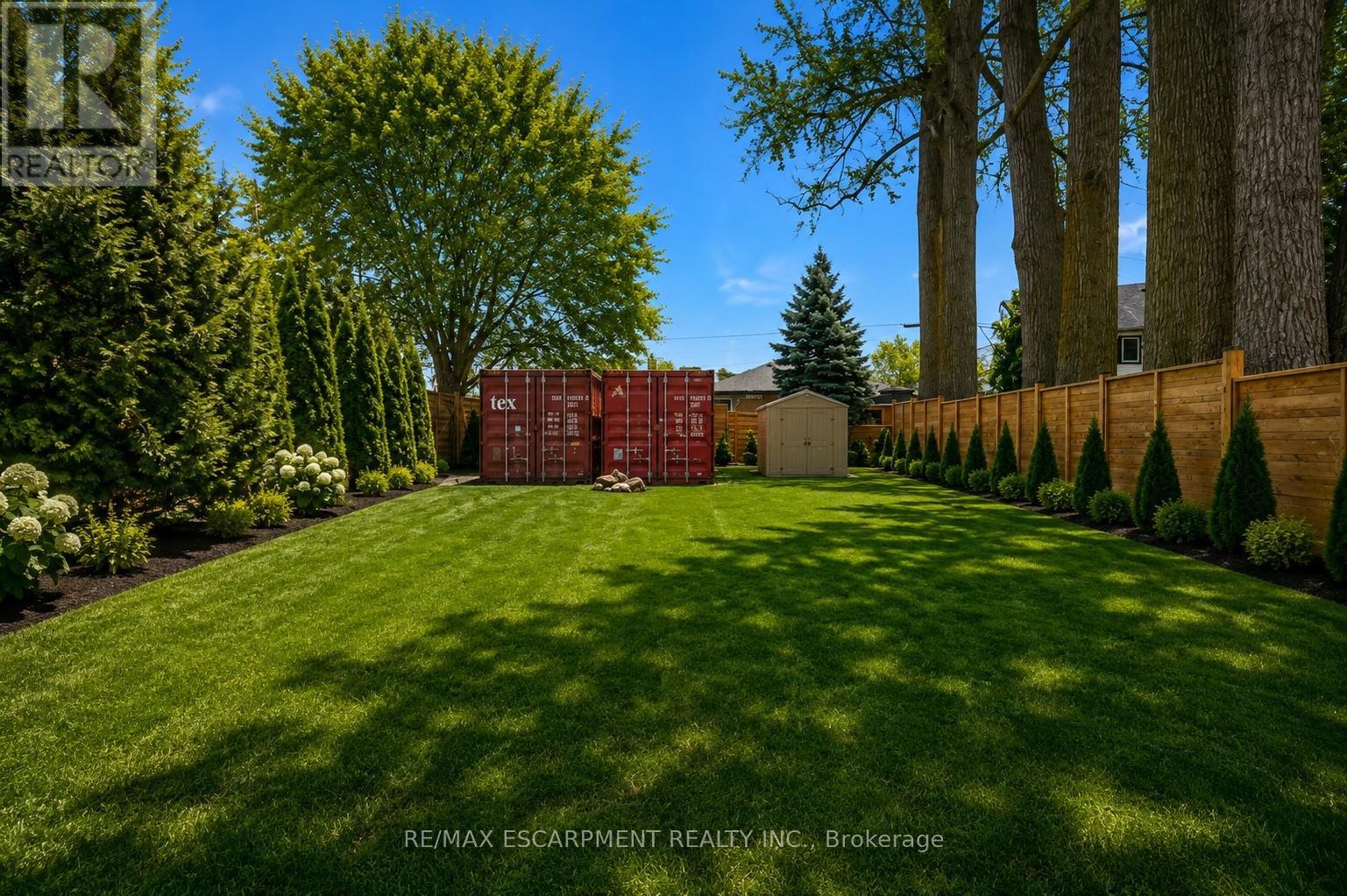 43 Broadview Avenue Property Photo 11