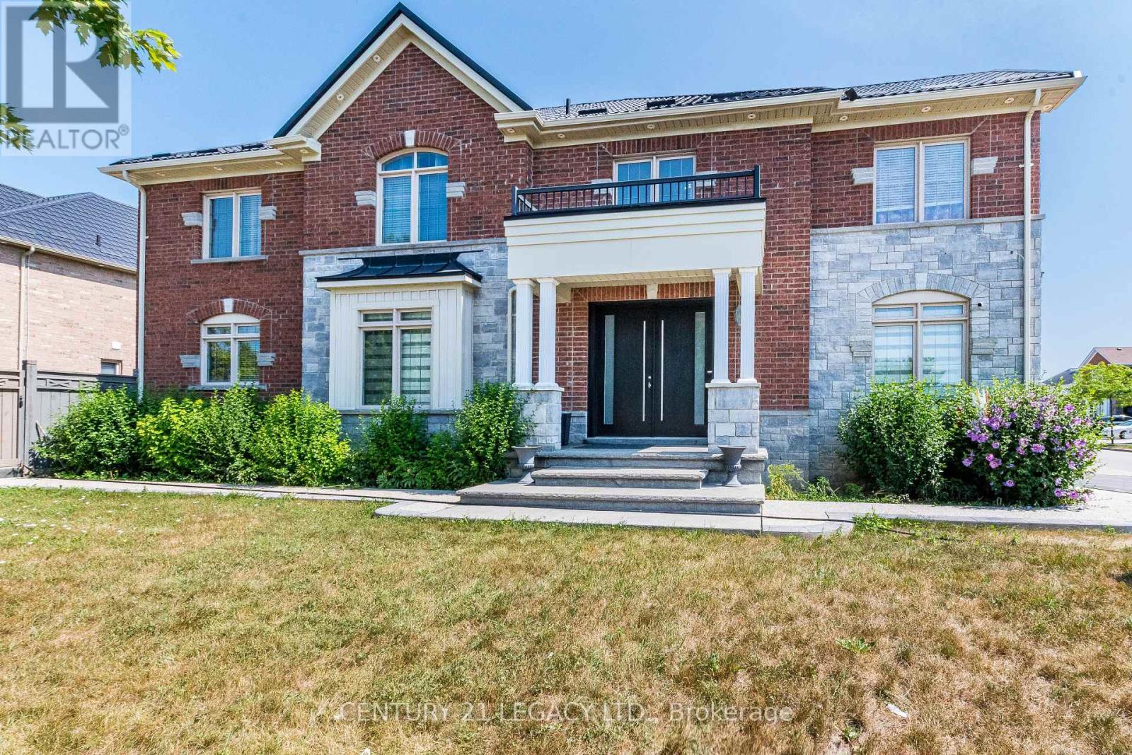 11 Drummondville Drive Property Photo 1