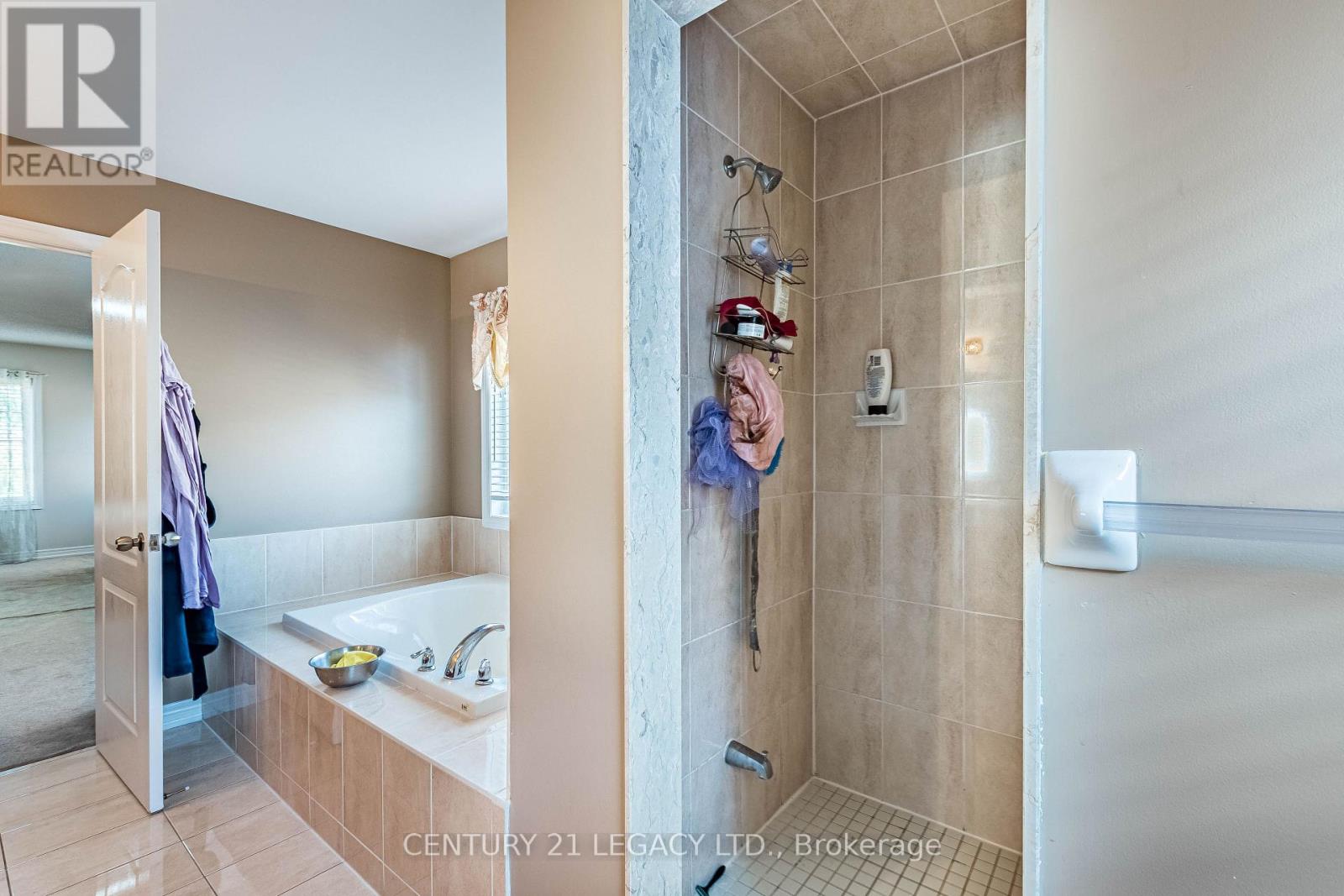 11 Drummondville Drive Property Photo 17