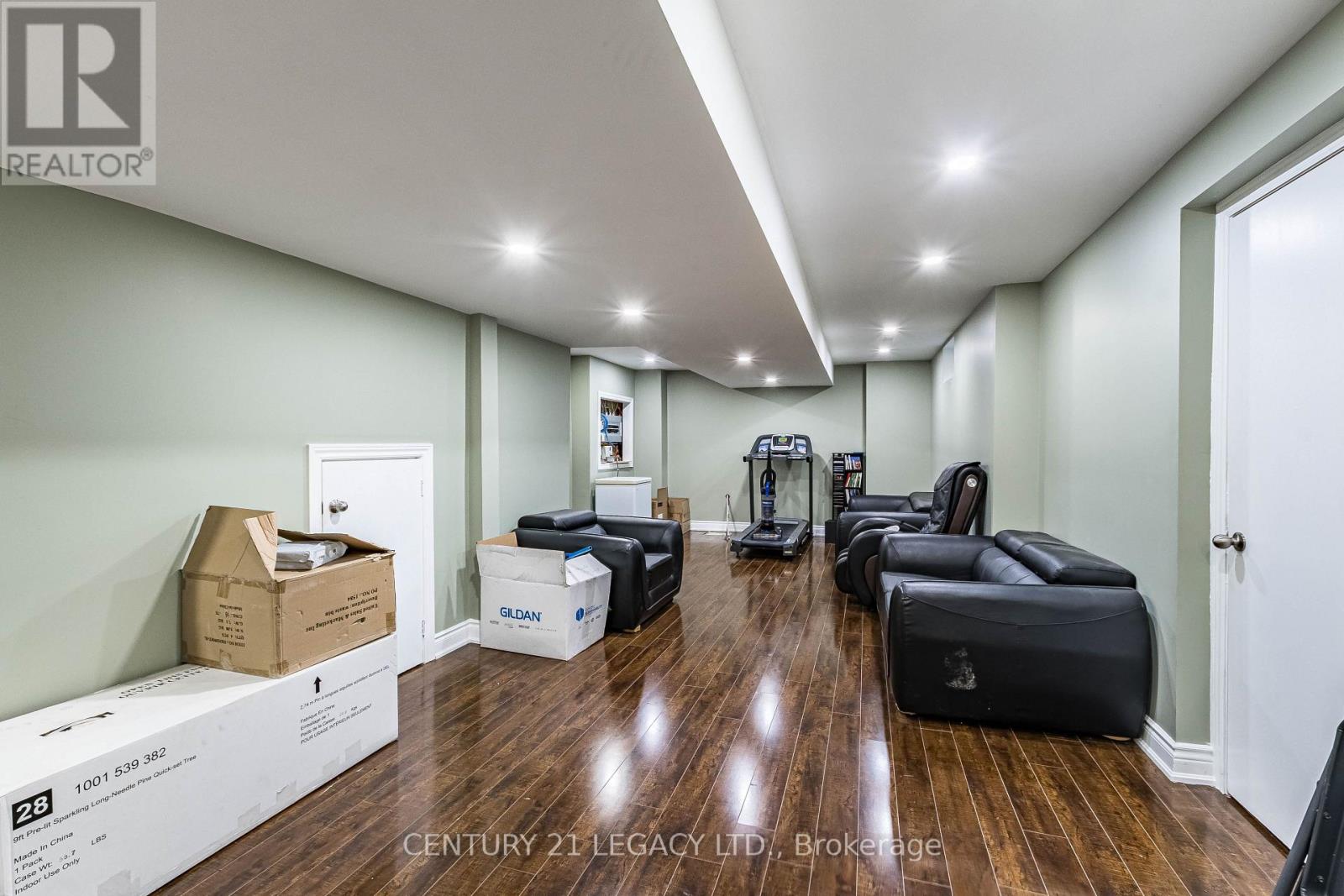 11 Drummondville Drive Property Photo 21