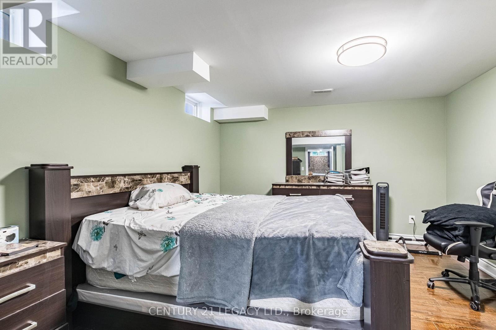 11 Drummondville Drive Property Photo 26