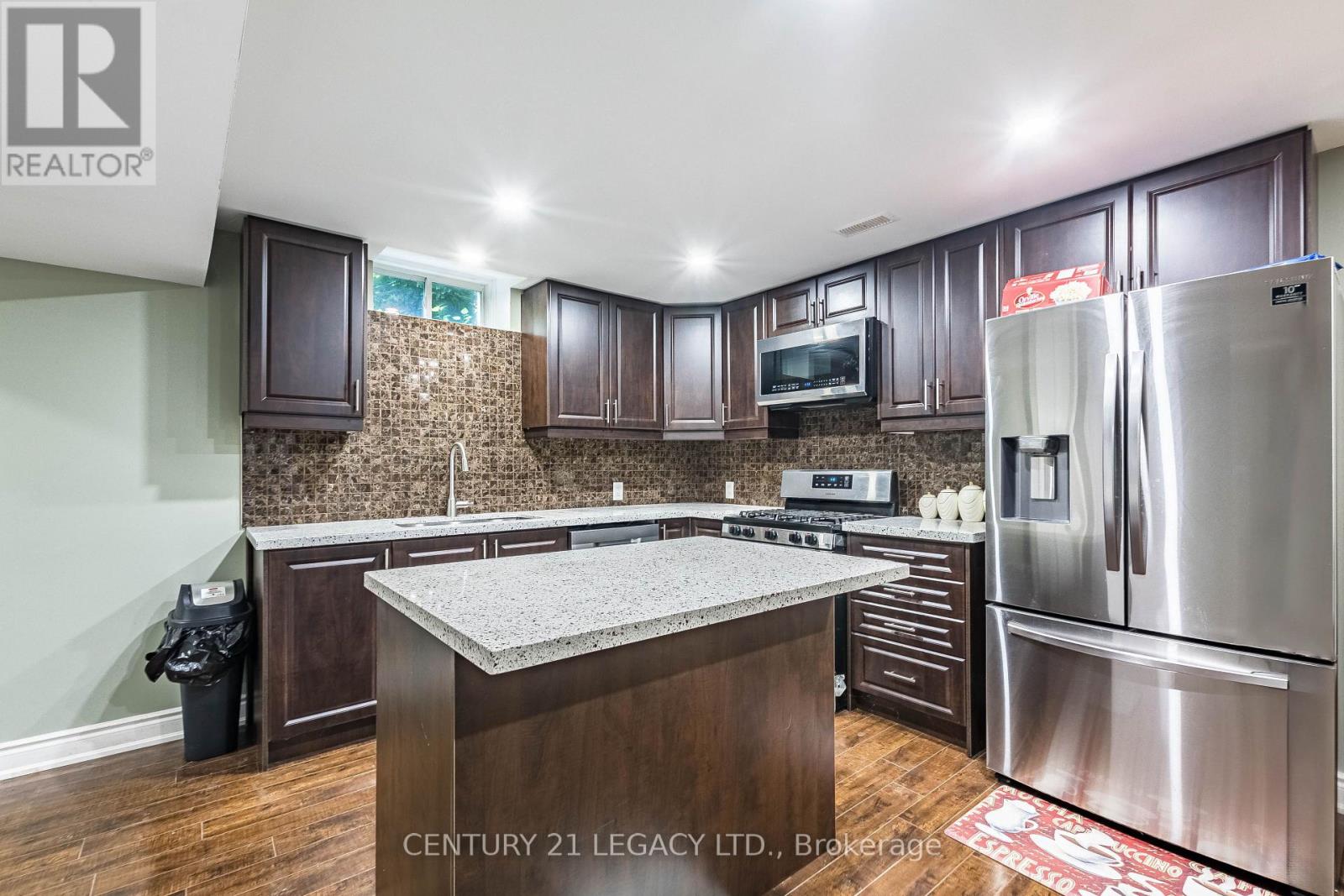 11 Drummondville Drive Property Photo 29