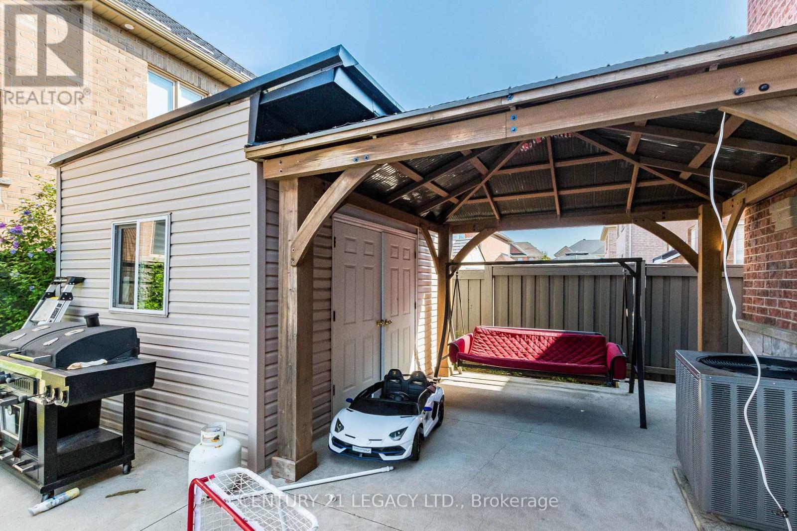 11 Drummondville Drive Property Photo 32