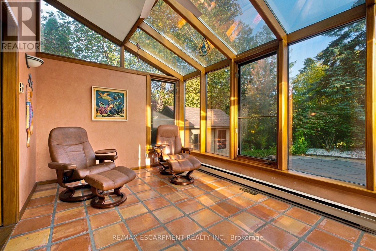 2026 Mississauga Road Property Photo 15