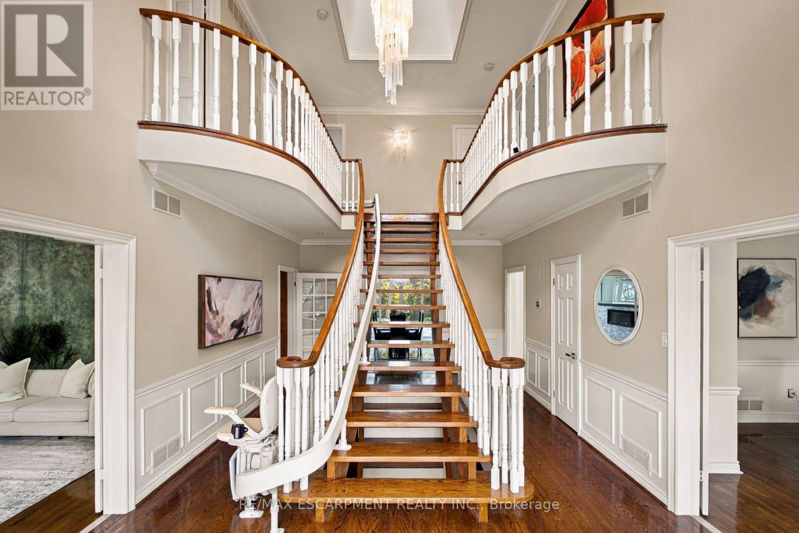 2026 Mississauga Road Property Photo 18