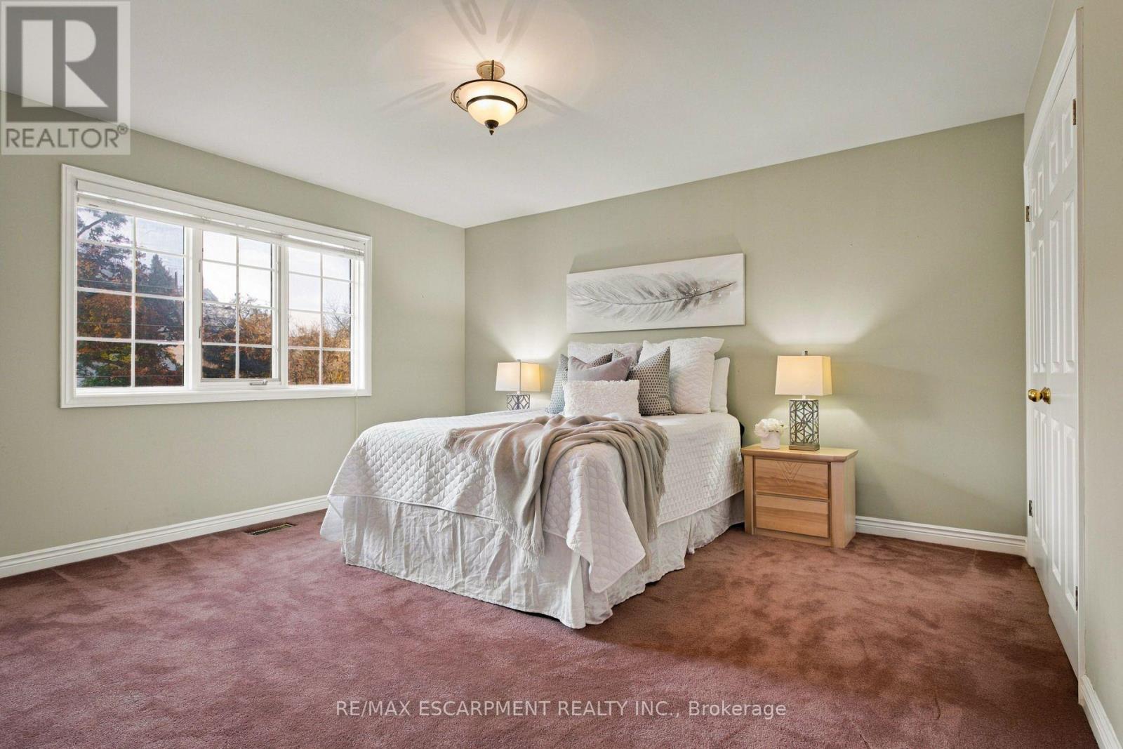 2026 Mississauga Road Property Photo 28