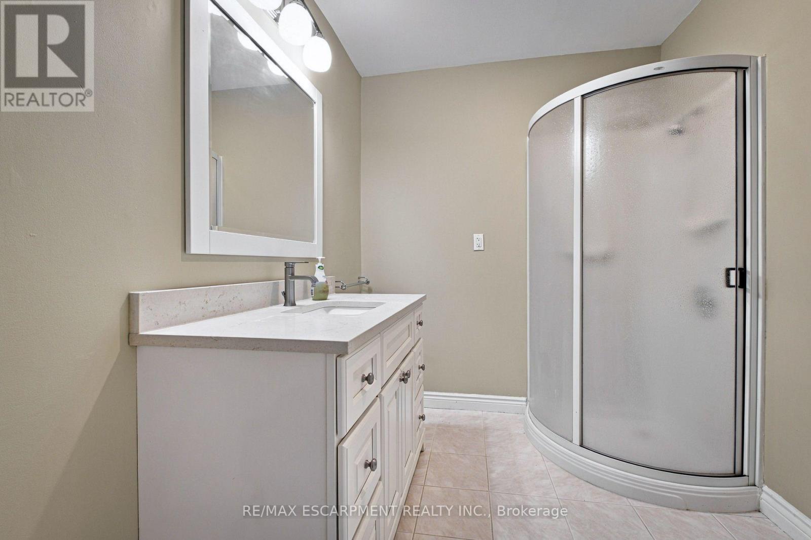 2026 Mississauga Road Property Photo 39