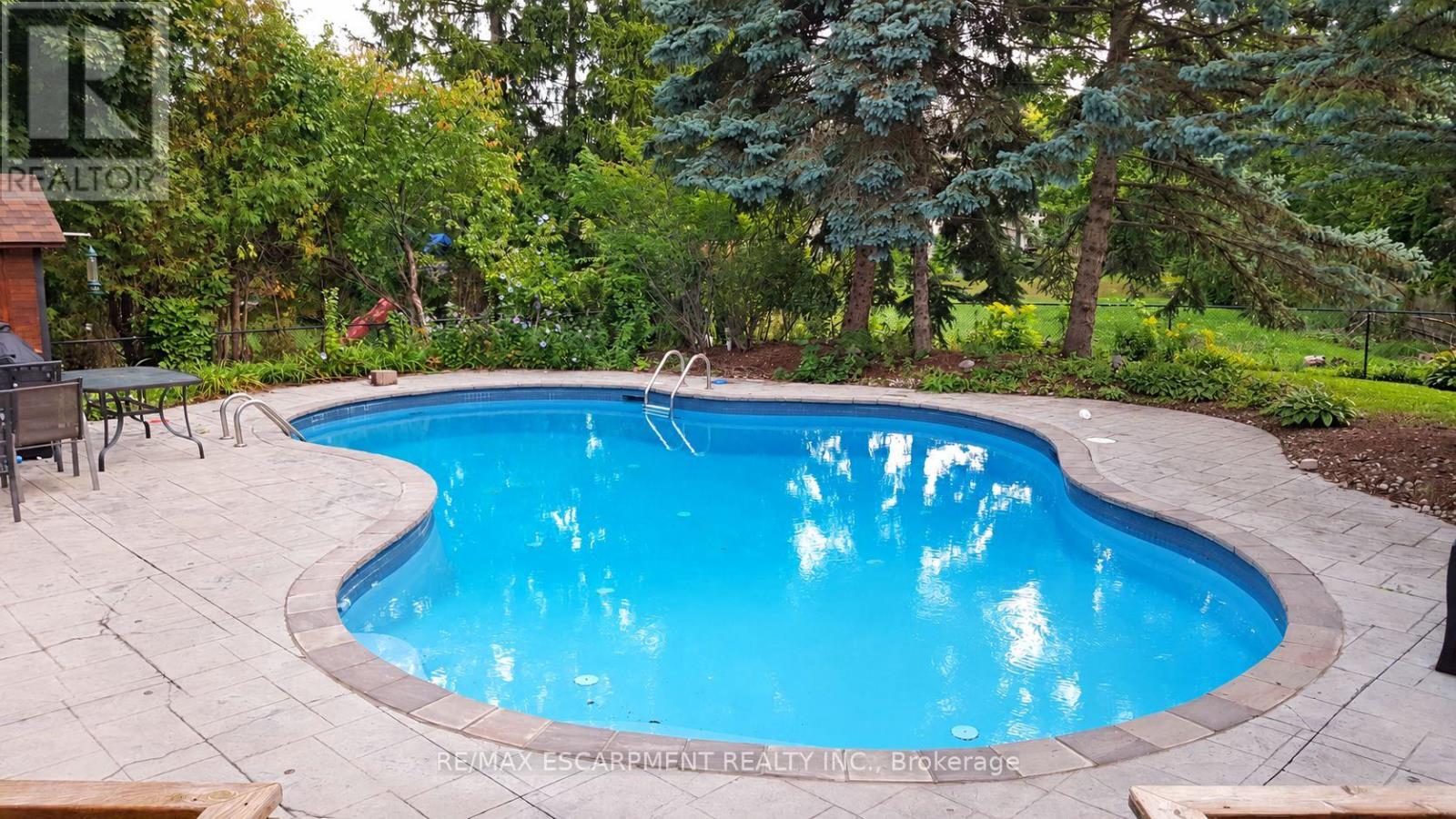 2026 Mississauga Road Property Photo 45