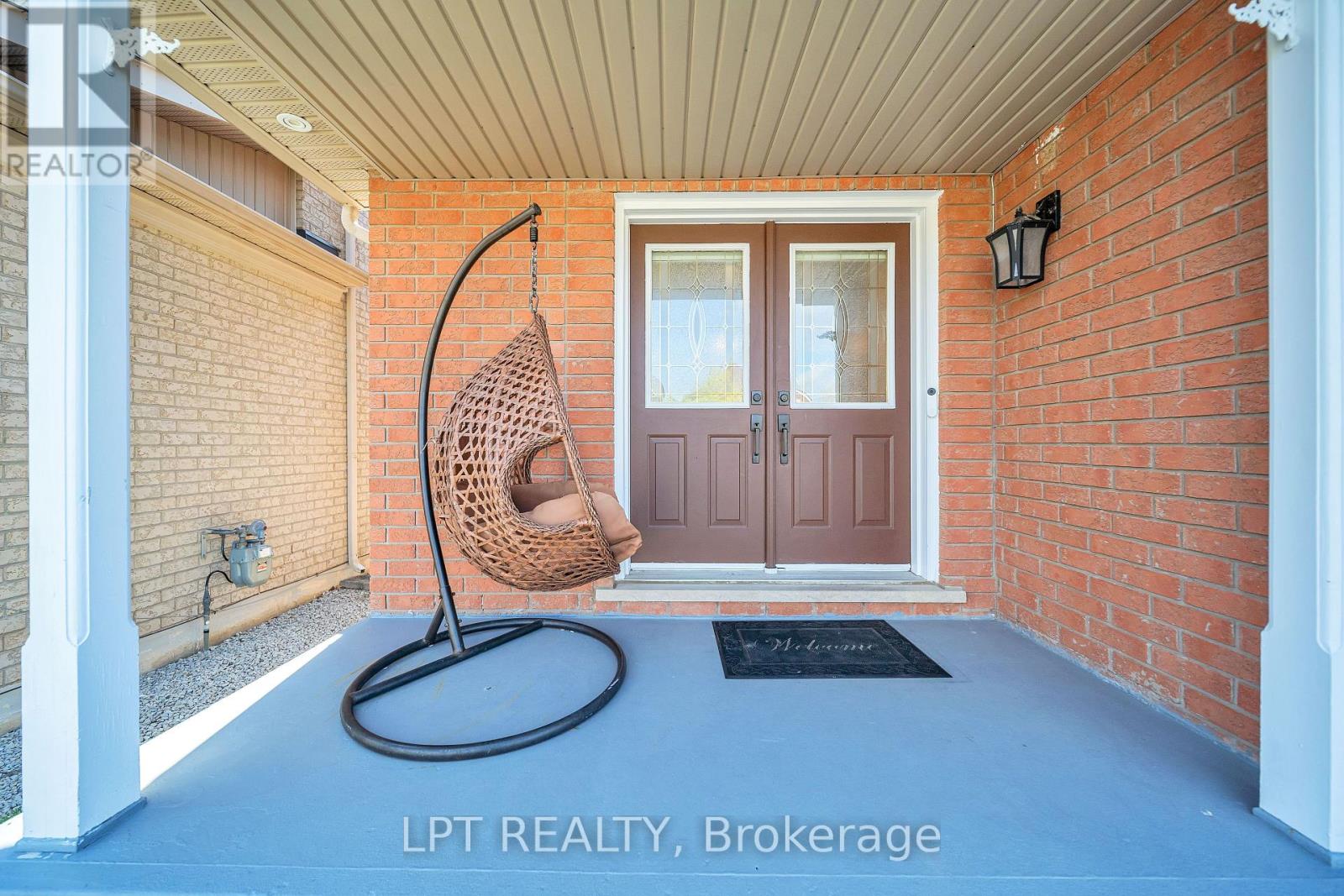 83 River Rock Crescent Property Photo 6
