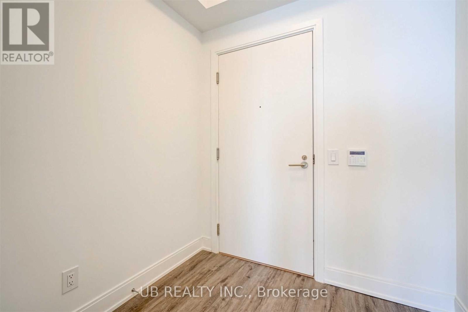 5005 - 70 Annie Craig Drive Property Photo 4