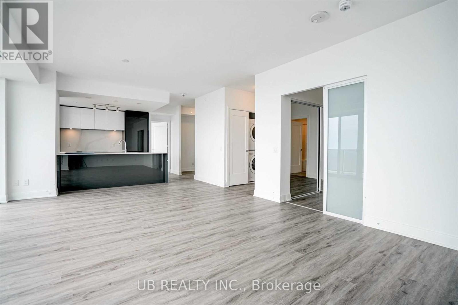 5005 - 70 Annie Craig Drive Property Photo 12