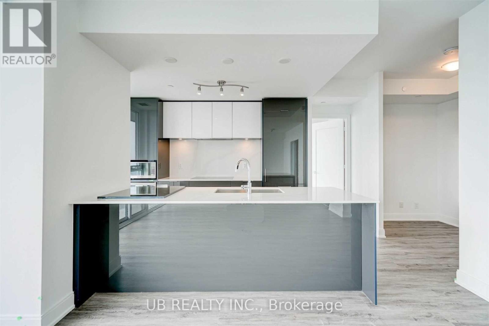 5005 - 70 Annie Craig Drive Property Photo 14