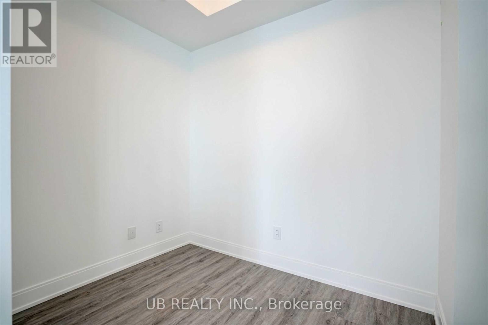 5005 - 70 Annie Craig Drive Property Photo 18