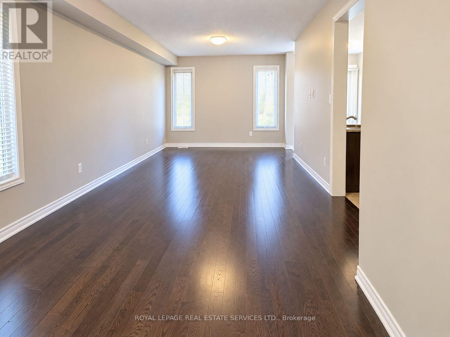 39 Vezna Crescent Property Photo 4