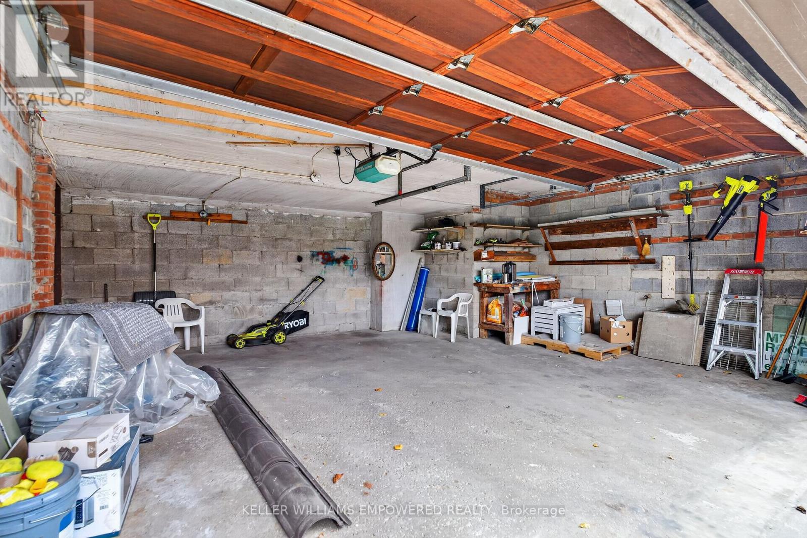 Main - 6 Archway Crescent Property Photo 27