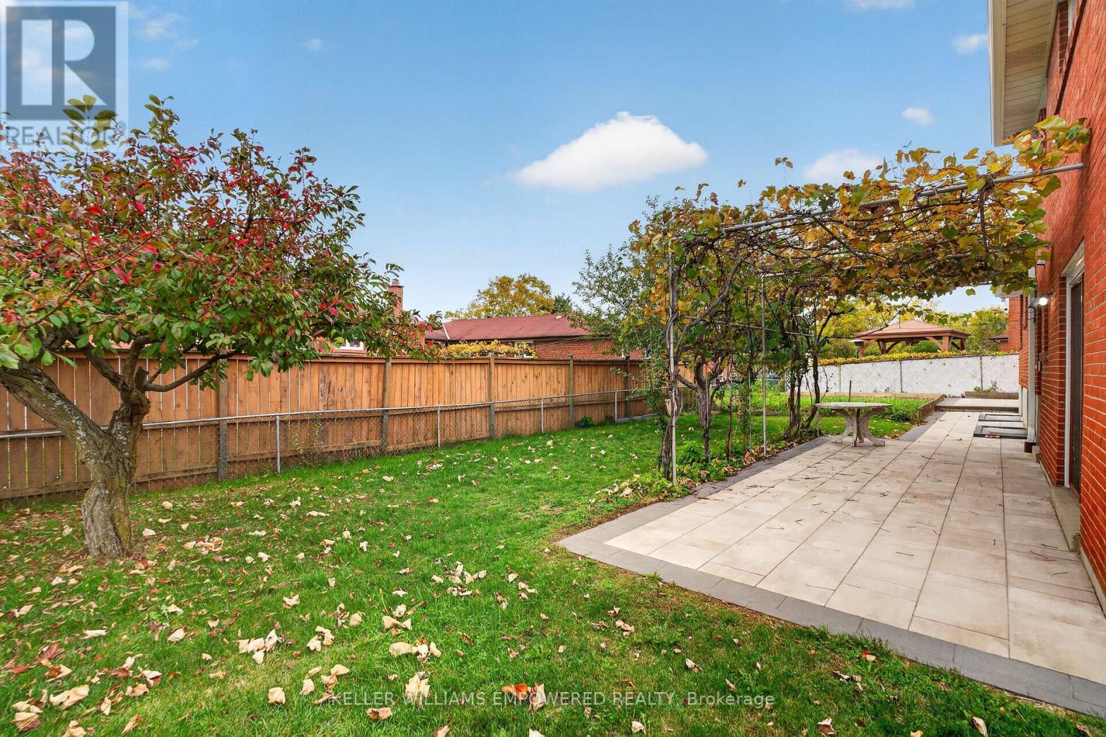Main - 6 Archway Crescent Property Photo 28
