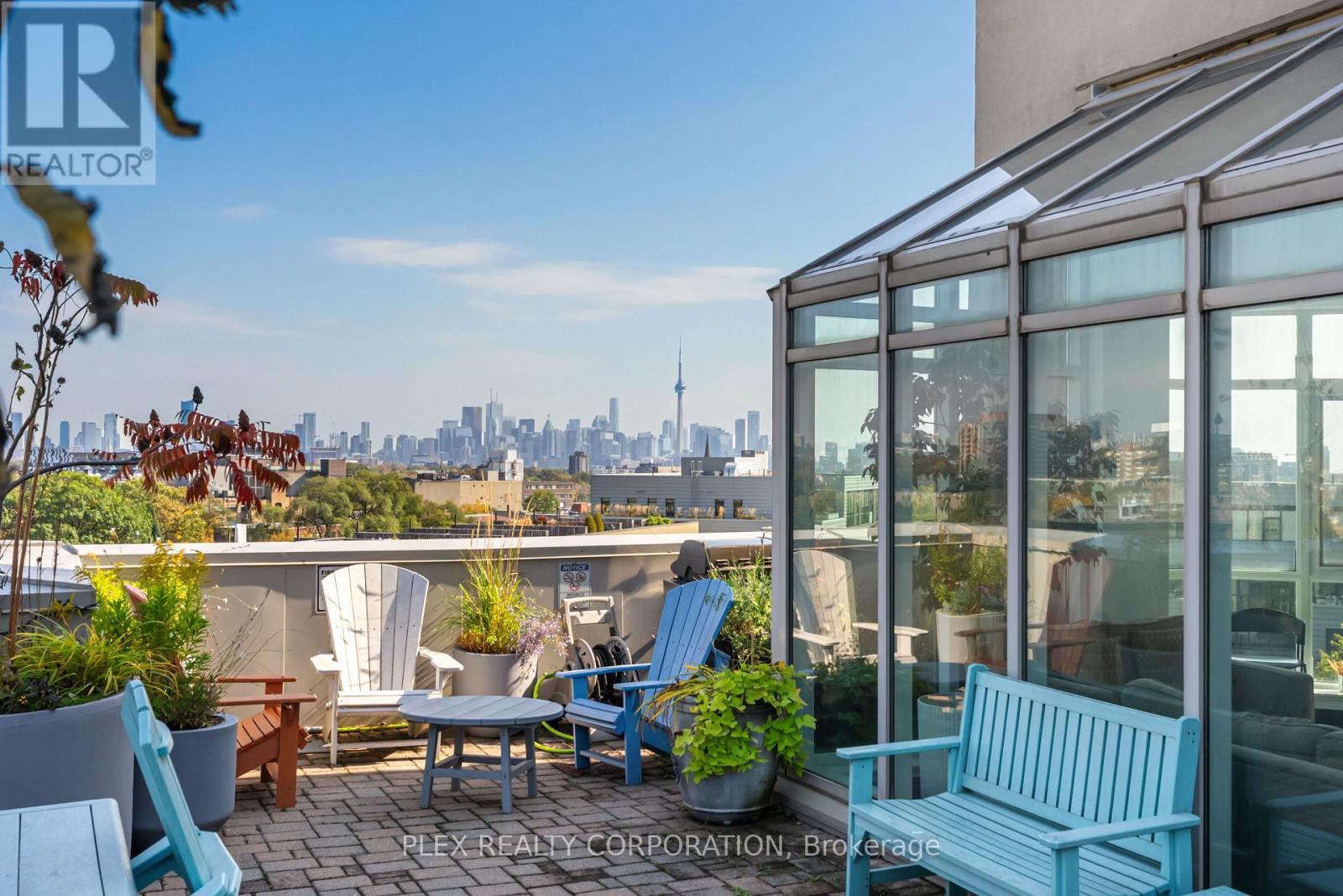 410 - 437 Roncesvalles Avenue Property Photo 25