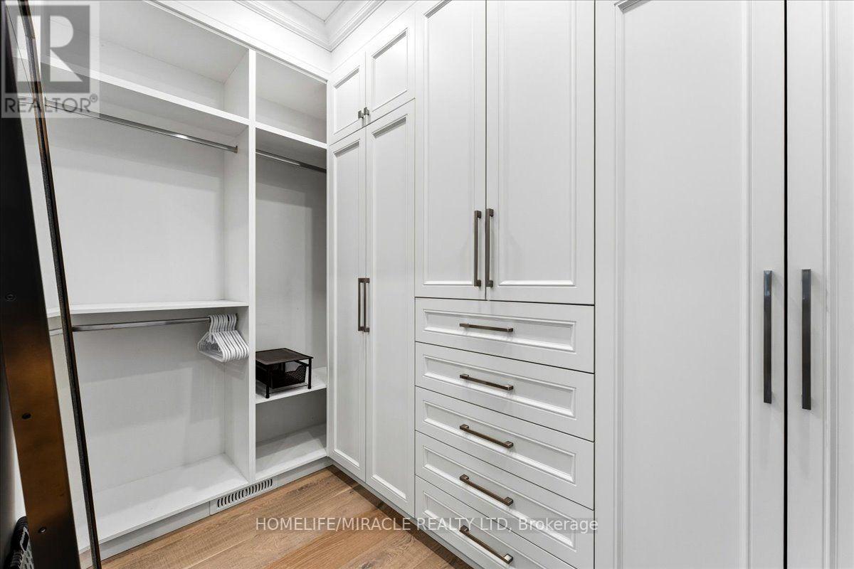 471 Willis Drive Property Photo 32
