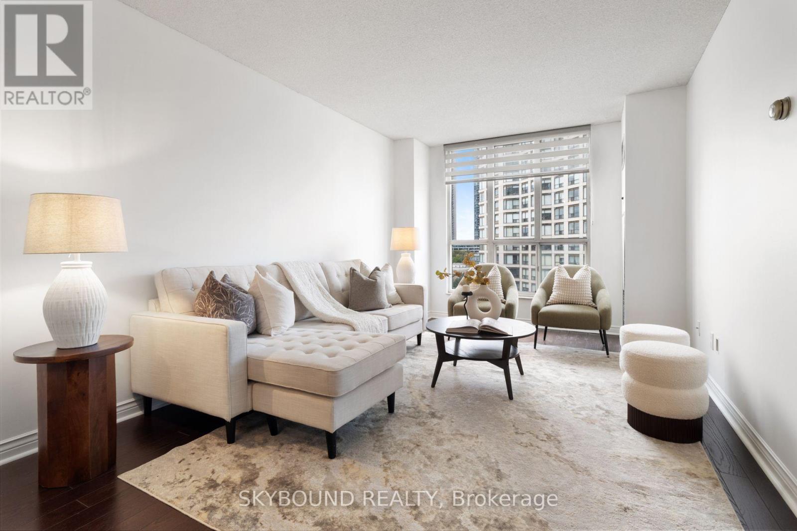 505 - 2287 Lake Shore Boulevard W Property Photo 4