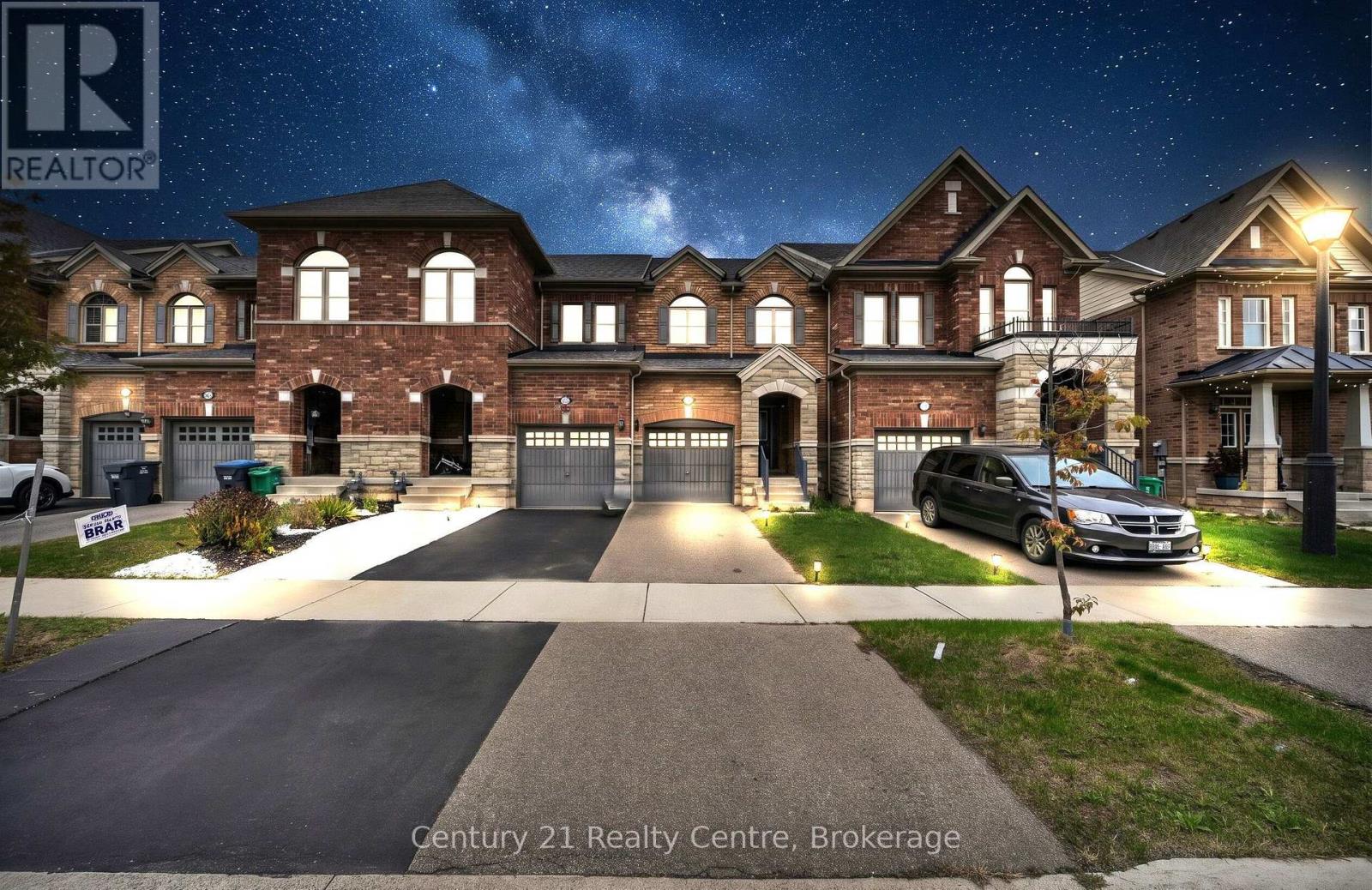 20 Hogan Manor Drive Property Photo 1