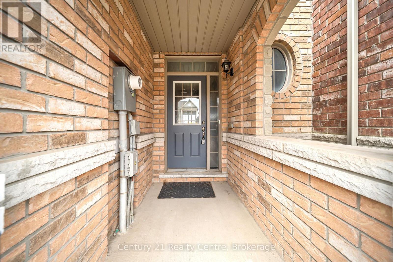 20 Hogan Manor Drive Property Photo 8