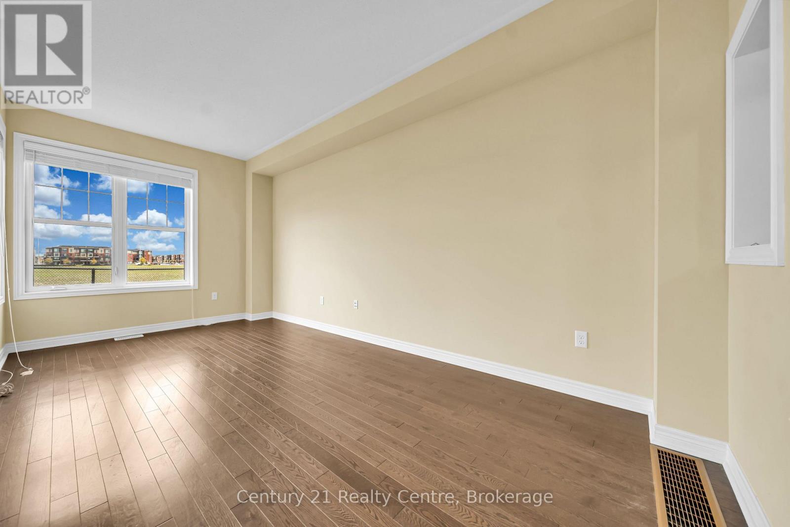 20 Hogan Manor Drive Property Photo 14