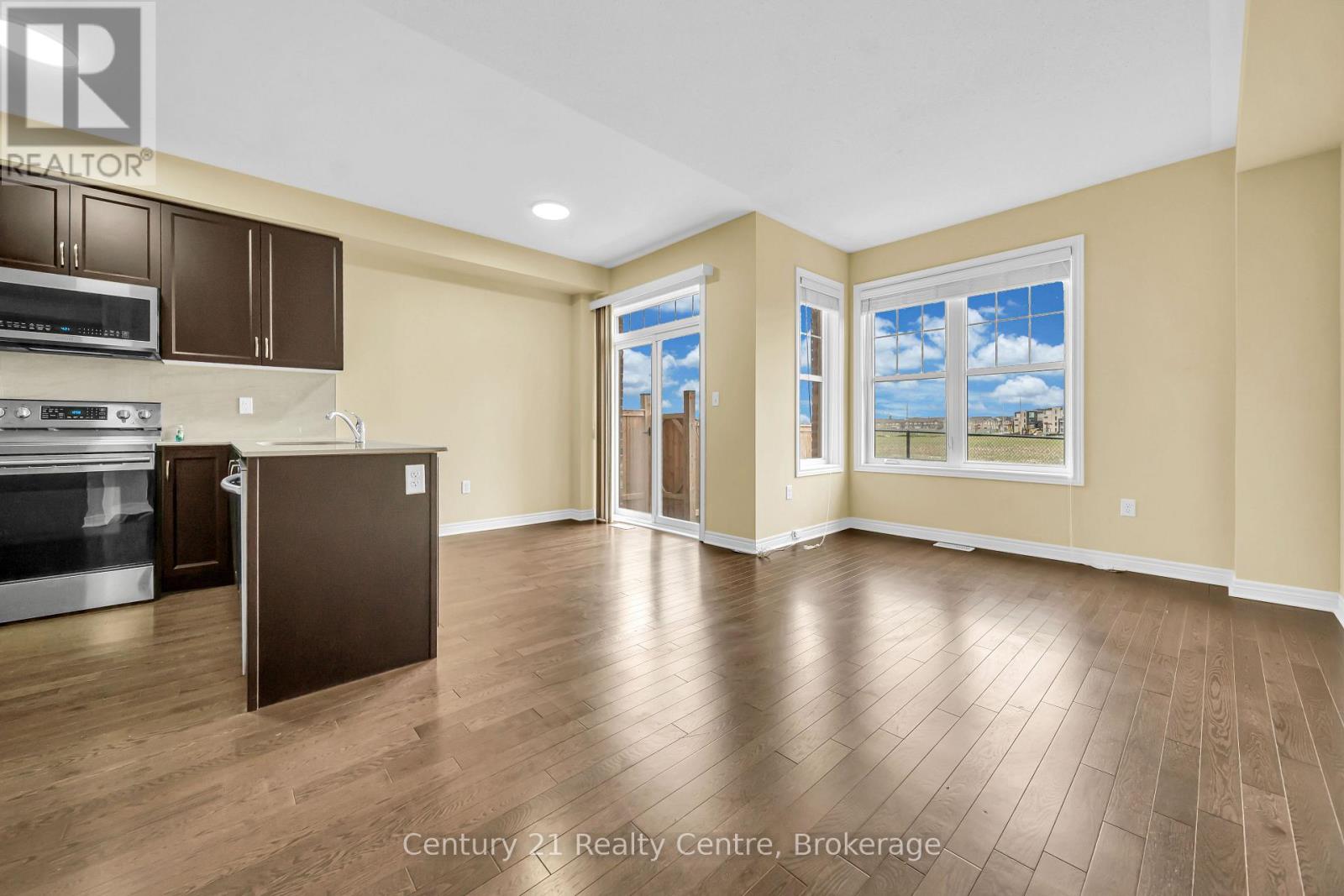 20 Hogan Manor Drive Property Photo 15