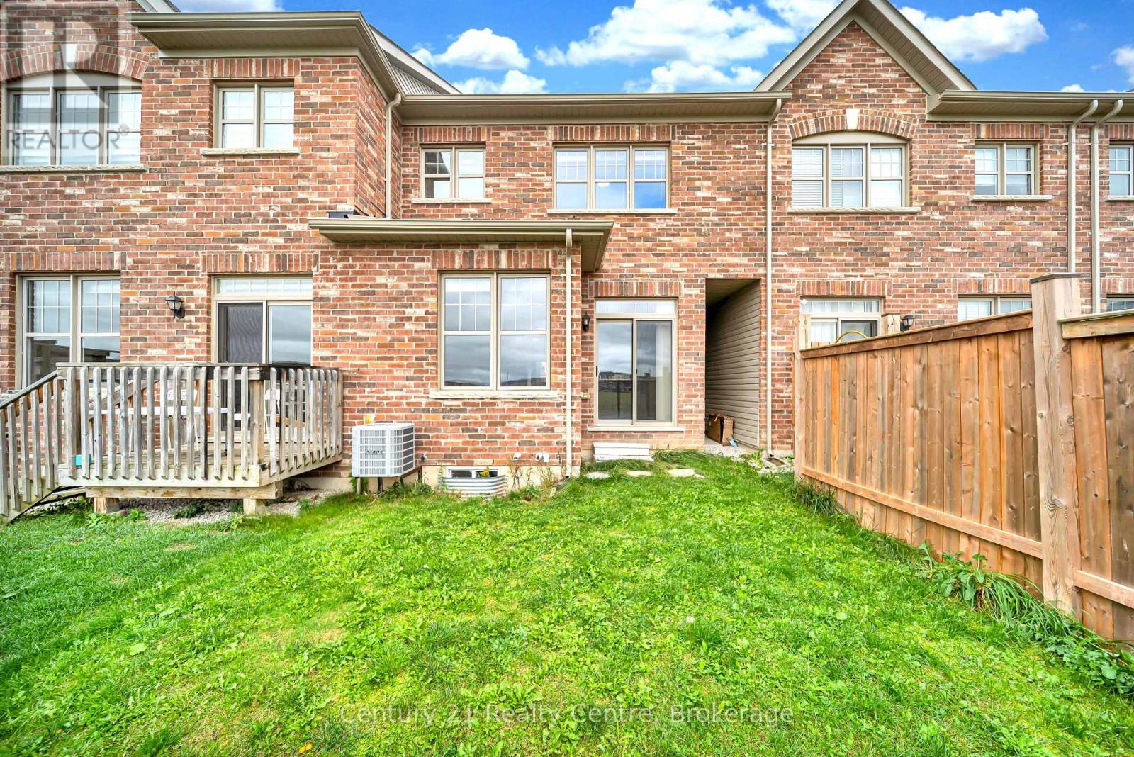 20 Hogan Manor Drive Property Photo 46