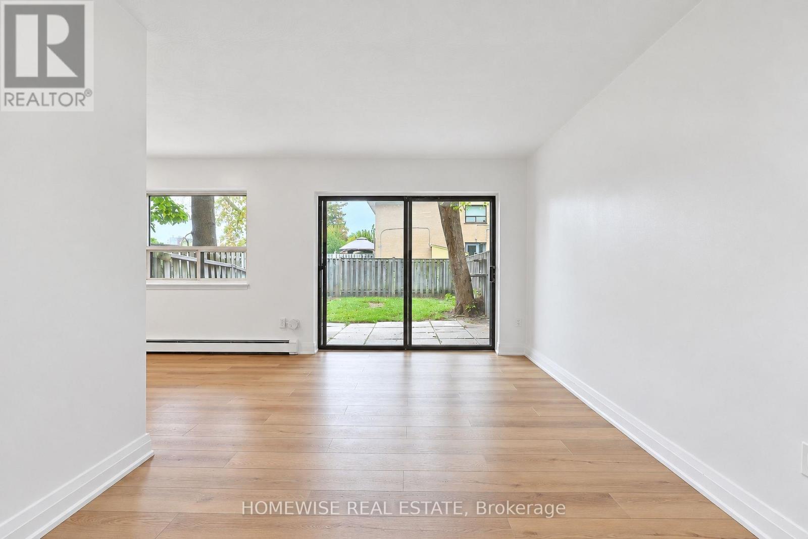 8 - 31 Sedgeley Drive Property Photo 4