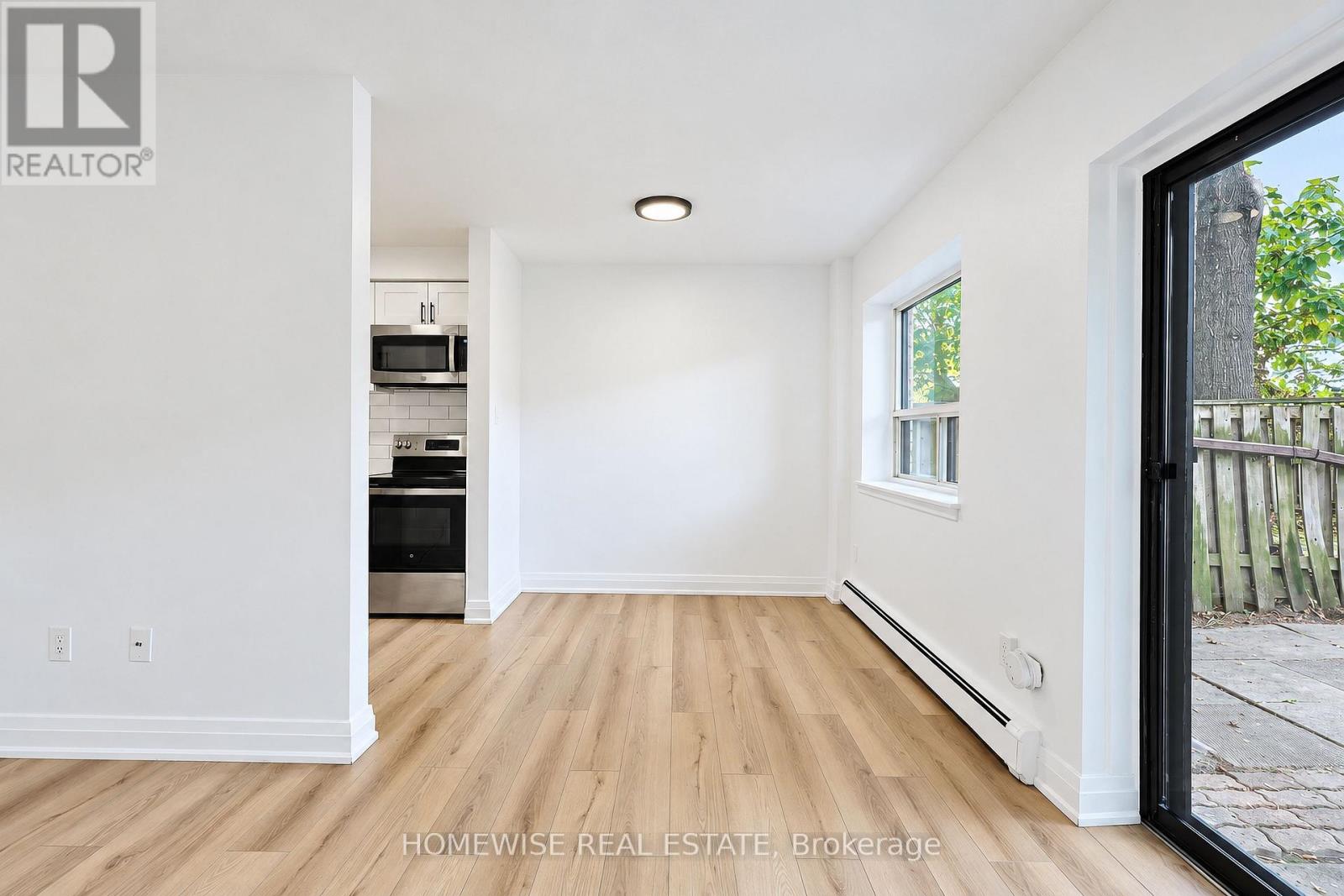 8 - 31 Sedgeley Drive Property Photo 8